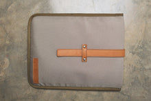 Load image into Gallery viewer, The Tourist - Full Grain Leather Backpack