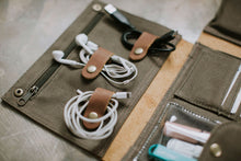 Load image into Gallery viewer, FALSE