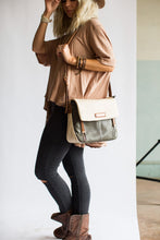 Load image into Gallery viewer, The Luna - Vegan Day Bag