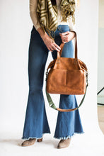 Load image into Gallery viewer, The Daniela - Full Grain Leather Simple Tote
