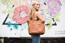Load image into Gallery viewer, The Daniela - Full Grain Leather Simple Tote
