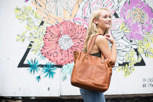 Load image into Gallery viewer, The Daniela - Full Grain Leather Simple Tote
