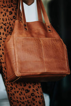 Load image into Gallery viewer, The Daniela - Full Grain Leather Simple Tote
