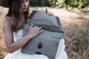 The Pioneer - Canvas + Leather Messenger